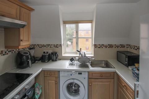 1 bedroom apartment for sale, Gresham Close, Brentwood