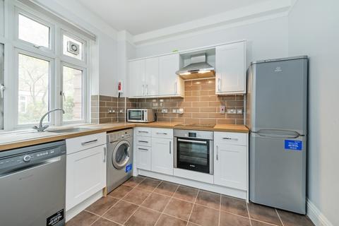 2 bedroom apartment to rent, Hall Road St Johns Wood NW8