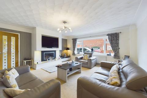7 Laburnum Grove, Burscough, Ormskirk, L40 0ST