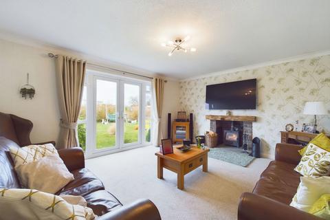 7 Laburnum Grove, Burscough, Ormskirk, L40 0ST