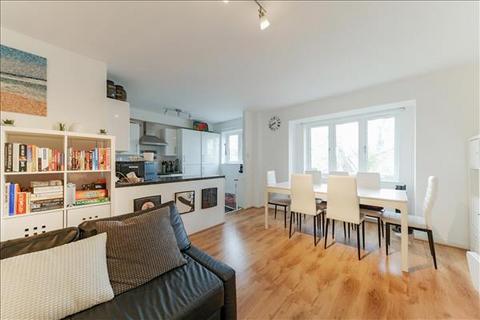 52 Gresham Way, London, SW19 8ED