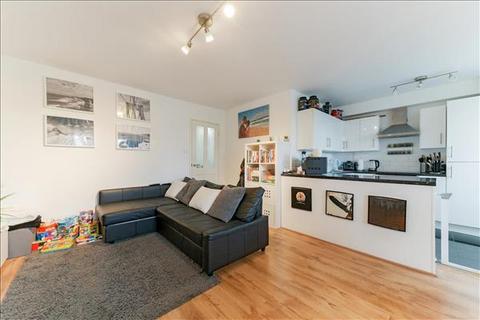52 Gresham Way, London, SW19 8ED