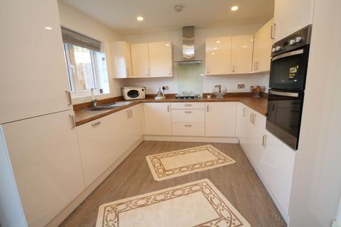 4 bedroom detached house for sale, Tarnside Close, Rochdale OL16