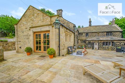 4 bedroom detached house for sale, Blackstone Edge Old Road, Littleborough OL15