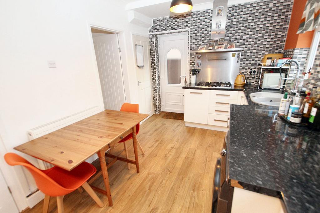 Dining Kitchen