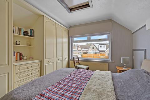 8 Garth Edge, Whitworth, Rochdale, OL12 8EH