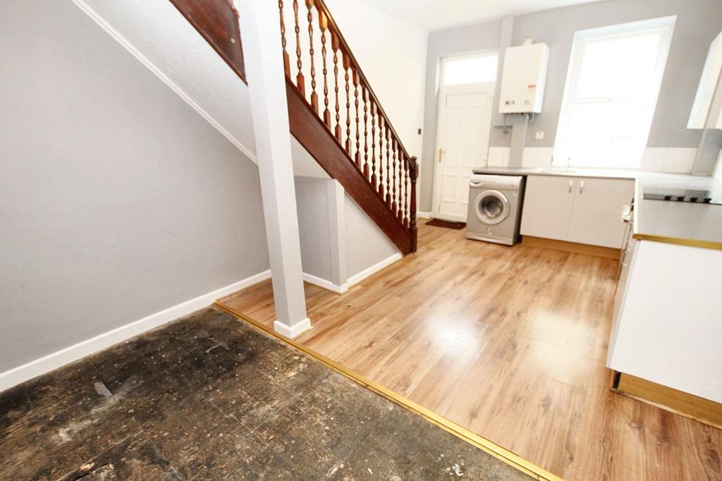 Dining kitchen