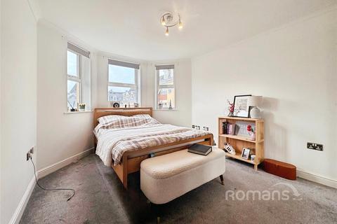 2 bedroom apartment for sale, Heathcote Road, Camberley, Surrey