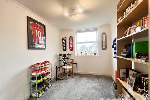 2 bedroom apartment for sale, Heathcote Road, Camberley, Surrey