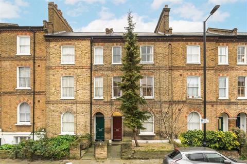 3 bedroom flat for sale, Akerman Road, London SW9