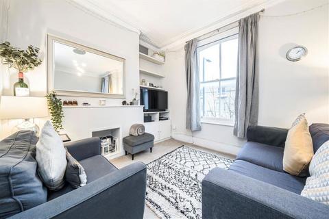 3 bedroom flat for sale, Akerman Road, London SW9