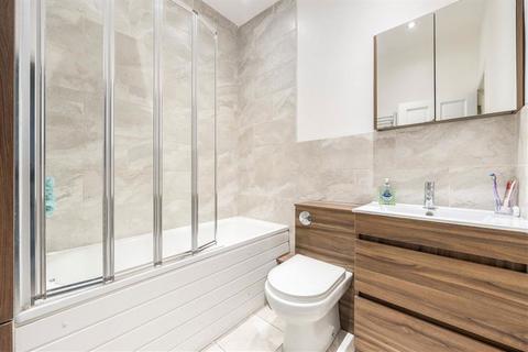 Flat 2, 16 Akerman Road, London, SW9 6SW