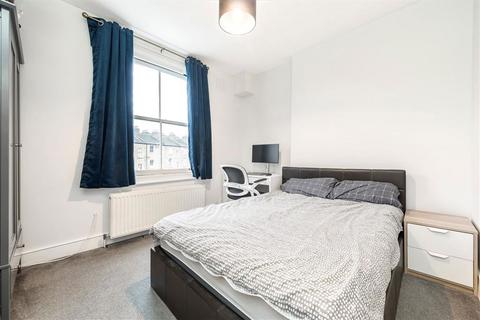Flat 2, 16 Akerman Road, London, SW9 6SW