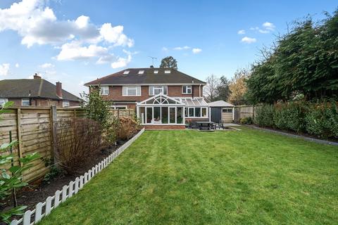 5 East Hill, Woking, GU22 8DQ