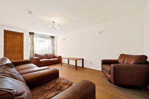 4 bedroom end of terrace house for sale, Campbell Walk, London, N1