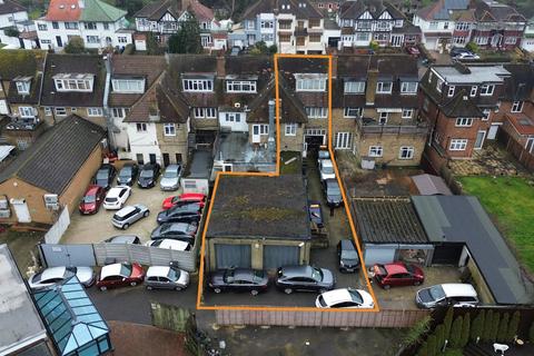 Mixed use for sale, 203 Watford Road, Harrow, HA1 3UA