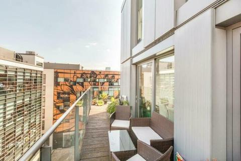 1 bedroom flat for sale, Cannon Court, London EC1V