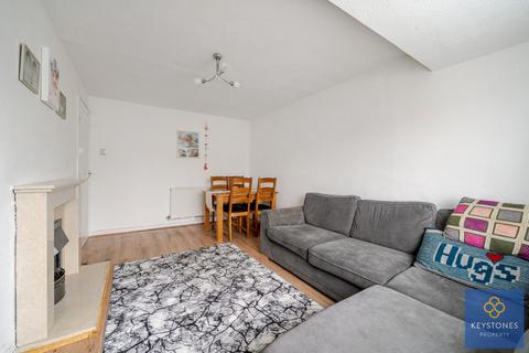 2 bedroom maisonette for sale, Ashdown Walk, Romford, RM7