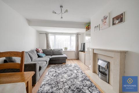 2 bedroom maisonette for sale, Ashdown Walk, Romford, RM7