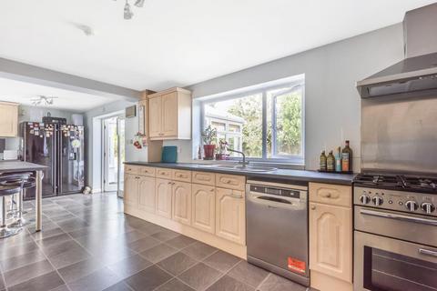 5 bedroom detached house for sale, Bracknell,  Berkshire,  RG12