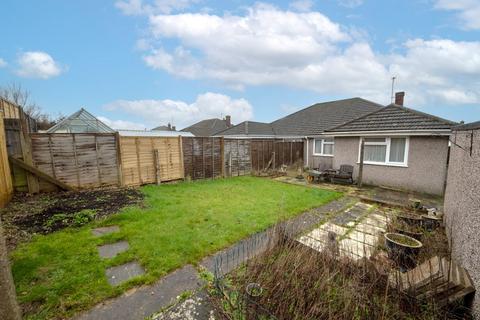 3 bedroom semi-detached bungalow for sale, Barfield Road, Thatcham, RG18