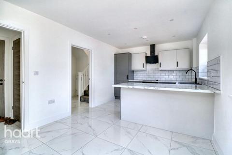 undefined, Grosvenor Road, Orsett