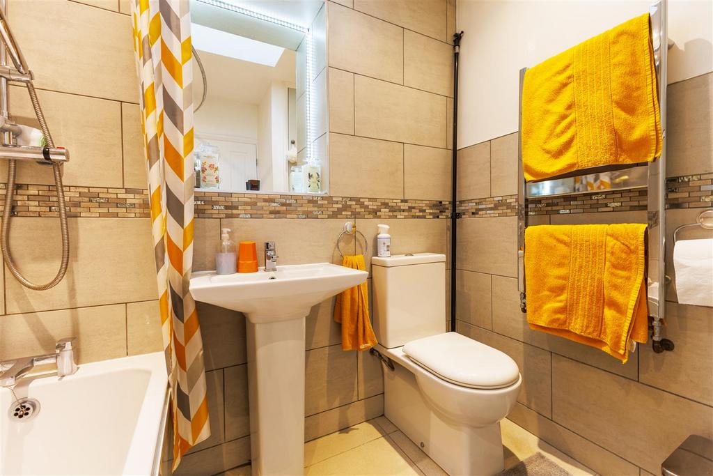 6 R1 A8365-HDR.jpg