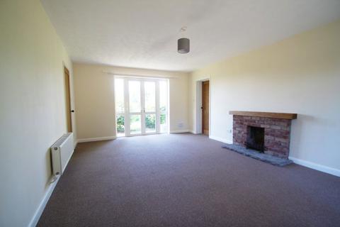 3 bedroom detached house to rent, Titley, Kington