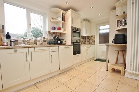 4 bedroom detached house for sale, Kerria Way, Woking GU24