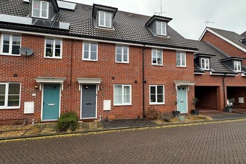 3 bedroom terraced house for sale, Wayside, Wokingham, RG41