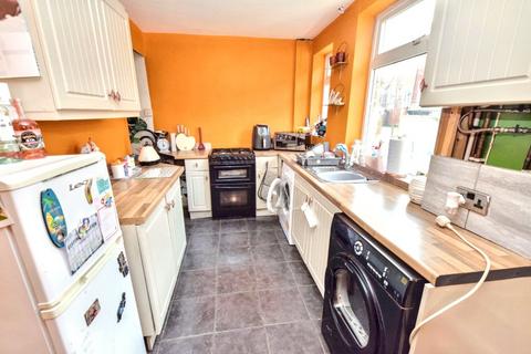 2 bedroom terraced house for sale, Toft Street, Leeds, West Yorkshire