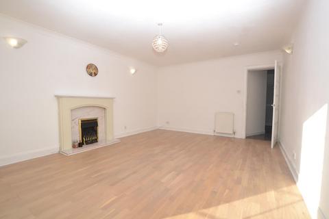 3 bedroom terraced house to rent, South Gyle Mains, South Gyle, Edinburgh, EH12