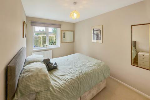 22 Cranbrook Drive, Kennington, Oxford, OX1 5RR