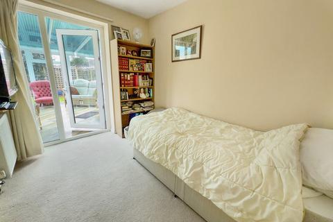 22 Cranbrook Drive, Kennington, Oxford, OX1 5RR