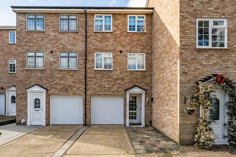 122 Coniston Road, Bromley, BR1 4JB