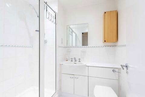 145 Boardwalk Place, London, E14 5SG