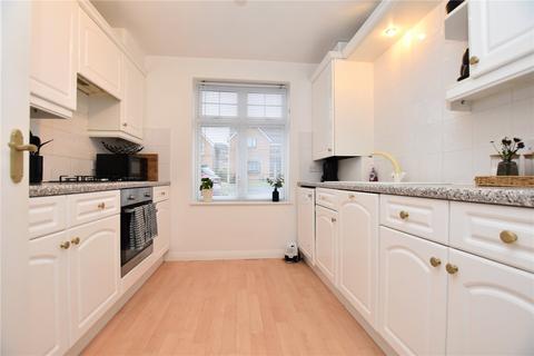 3 bedroom apartment for sale, Turnberry Gardens, Tingley, Wakefield, West Yorkshire