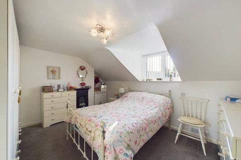 3 bedroom semi-detached house for sale, Main Road, Kempsey, Worcester, Worcestershire, WR5