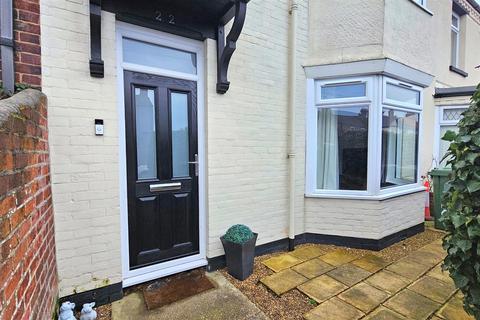 3 bedroom terraced house for sale, Sussex Road, Gorleston