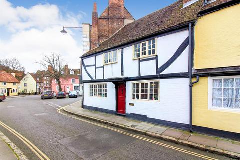 2 bedroom house to rent, Castle Street, Aylesbury