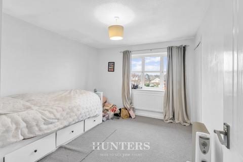 3 Carmine Fold, Middleton, Manchester, M24 5DQ