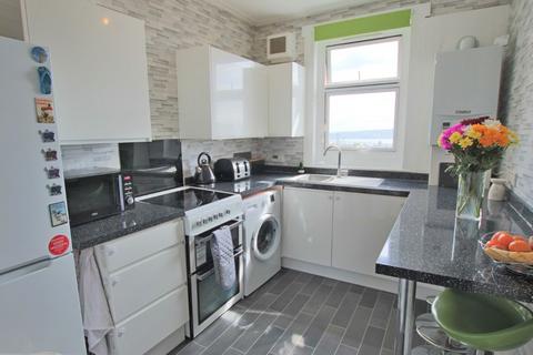 2 bedroom flat to rent, Arklay Terrace, Dundee, DD3