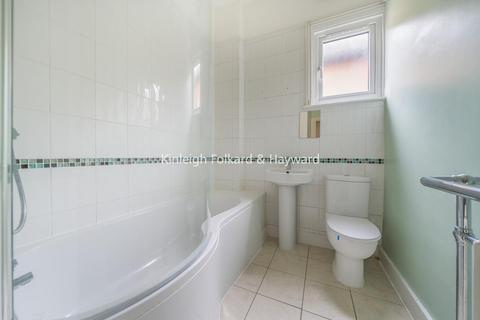 38d Cambridge Road, Bromley, BR1 4EA