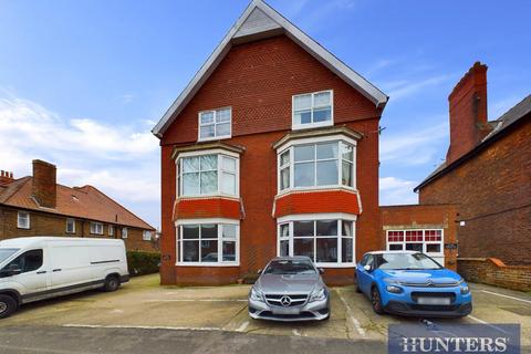 3 bedroom maisonette for sale, Cardigan Road, Bridlington, YO15 3LP