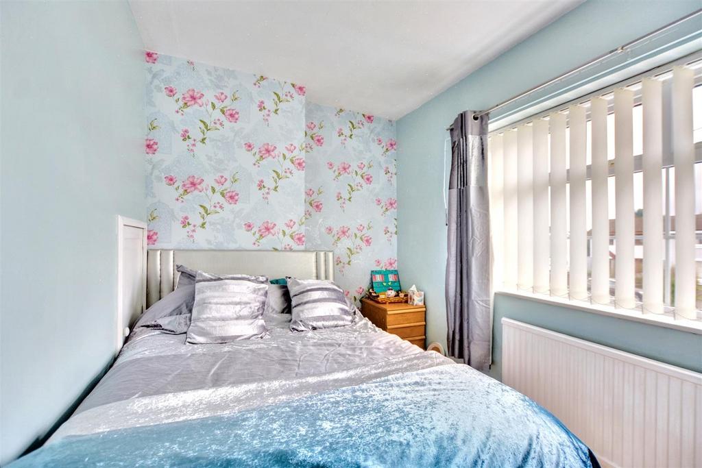 Bedroom 2 1.jpeg