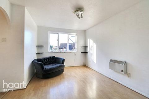 1 bedroom flat for sale, Parsonage Road, Grays