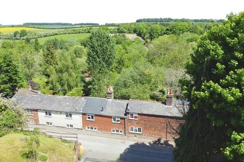 undefined, Tin Pit, Marlborough, SN8