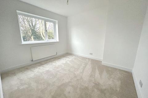 5 Cornmoor Gardens, Whickham, Newcastle Upon Tyne, NE16 4PZ