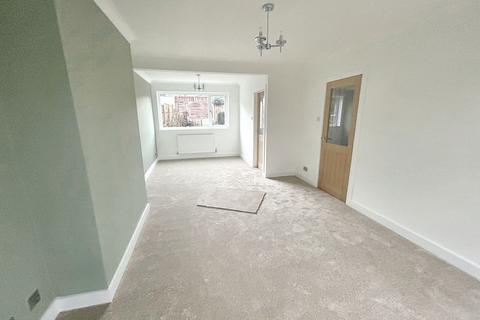 5 Cornmoor Gardens, Whickham, Newcastle Upon Tyne, NE16 4PZ