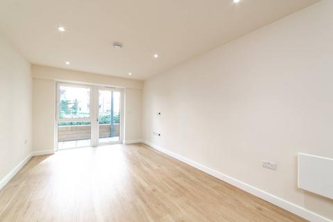 2 bedroom flat to rent, Beaufort Park, Colindale, London, NW9